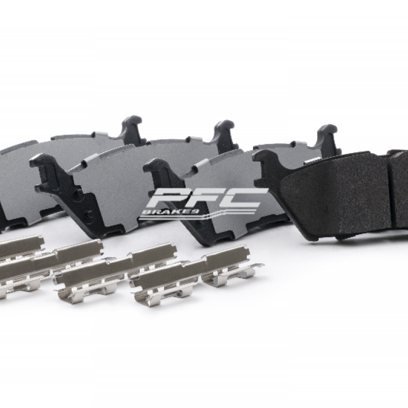 Street brake pads - Ford Expedition / F150 / Lobo rear pads
